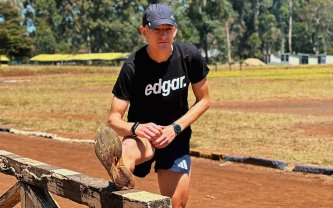 Elitní běžec Patrik Vebr radí: Jak se občerstvovat při půlmaratonu a maratonu