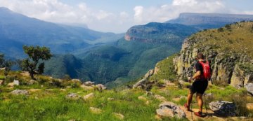 The Munga Trail: 400 km na nohou